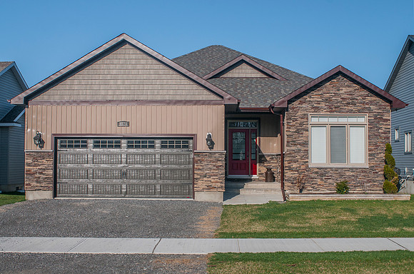 1123 McClure
