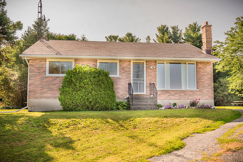 269 Lyndhurst