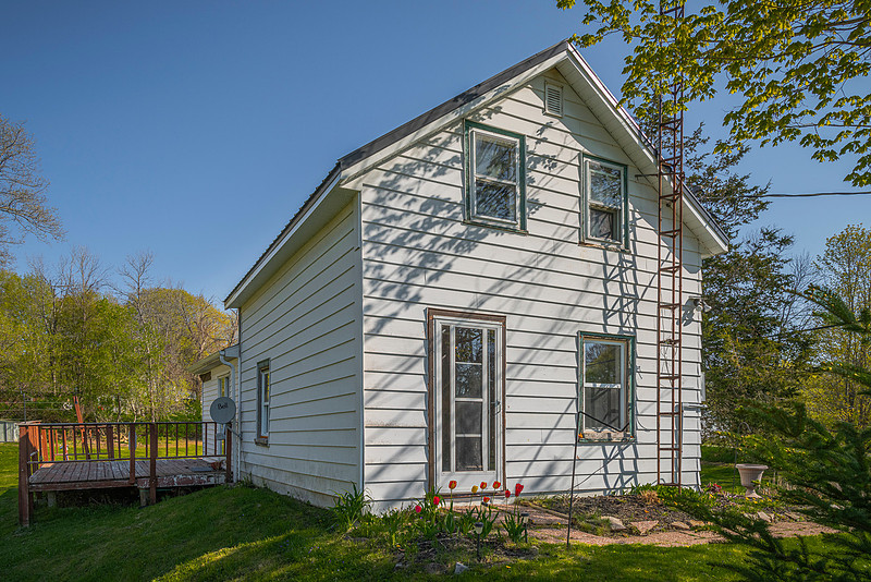 29 Maple Grove