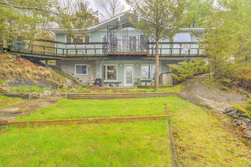 803 Strawhill